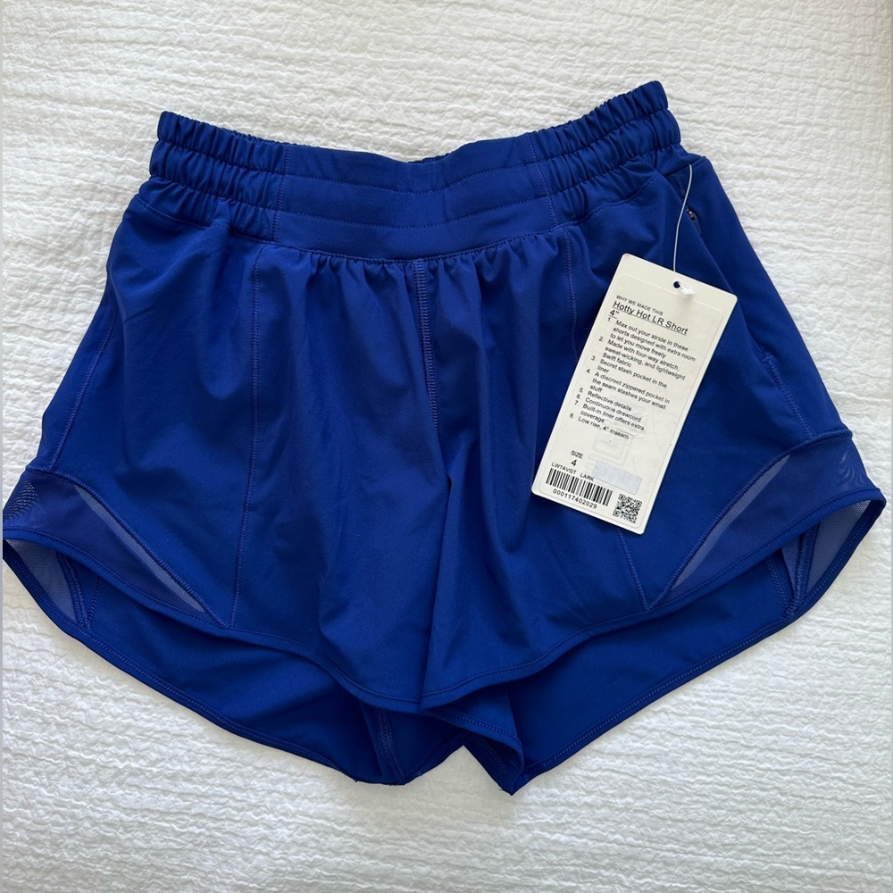Lululemon Hotty Hot LR short 4”